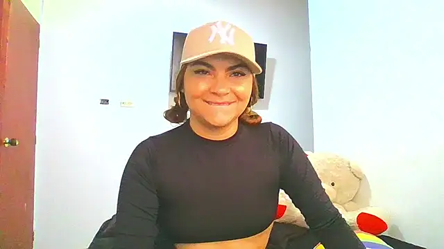 Snapshot of Antonella__william69 chatting on March 21, 2:07 pm Antonella william69 online show from March 21, 2:07 pm