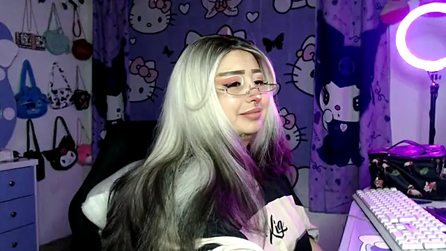 lussyevans24 online show from February 26, 3:16 am