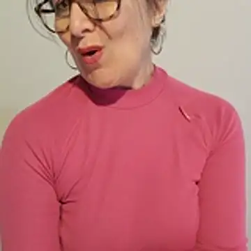 Viola8p online show from November 4, 2:27 pm