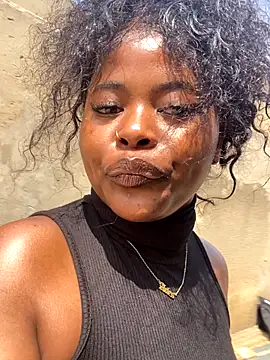 Snapshot of DiamondGoddes chatting on November 6, 7:53 am DiamondGoddes online show from November 6, 7:53 am