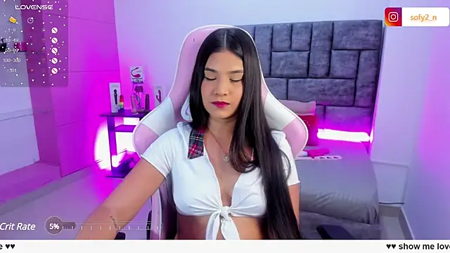 Snapshot of imsofy_ chatting on February 20, 6:35 pm imsofy  online show from February 20, 6:35 pm