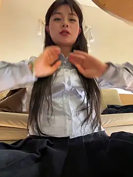 Snapshot of Asia-Melody chatting on February 26, 4:11 am Asia-Melody online show from February 26, 4:11 am