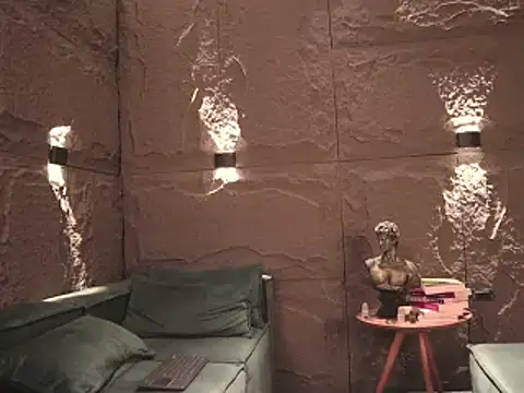 DannSaenz online show from March 16, 10:11 am