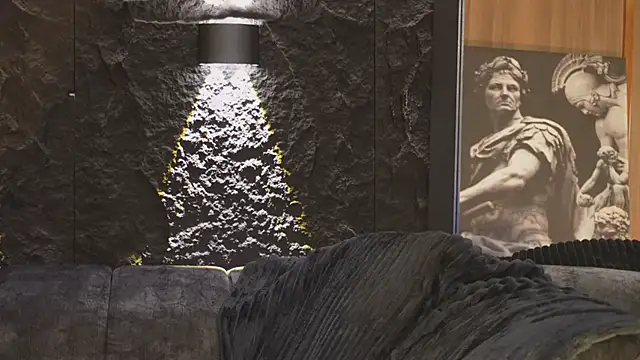 DannSaenz online show from October 27, 4:05 am