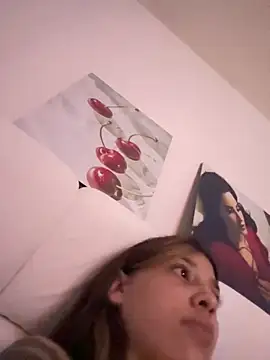 DanielaSaenz0 online show from December 20, 3:24 am