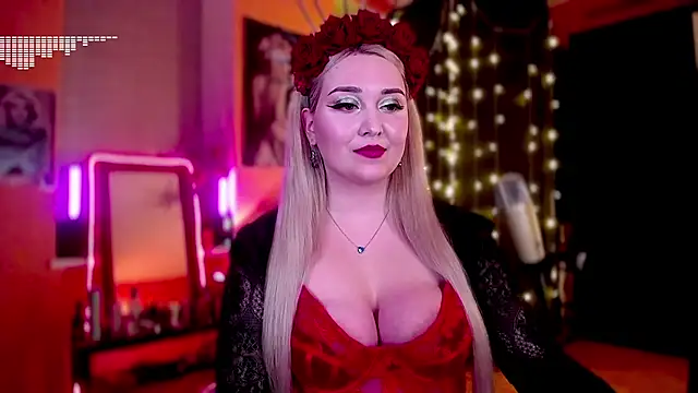 Snapshot of AllisonBlack_ chatting on December 16, 10:03 pm AllisonBlack  online show from December 16, 10:03 pm