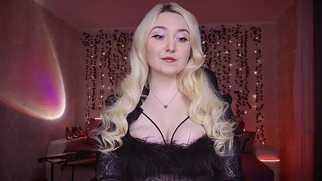 Snapshot of AllisonBlack_ chatting on October 8, 8:28 pm AllisonBlack  online show from October 8, 8:28 pm