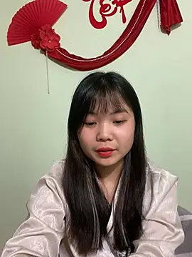 Snapshot of Maeve2k5 chatting on February 20, 1:19 pm Maeve2k5 online show from February 20, 1:19 pm