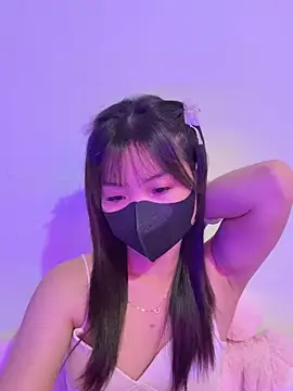 Snapshot of Maeve2k5 chatting on September 15, 9:26 pm Maeve2k5 online show from September 15, 9:26 pm