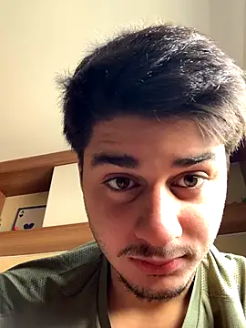 Snapshot of Eggsyapel chatting on October 15, 4:51 pm Eggsyapel online show from October 15, 4:51 pm