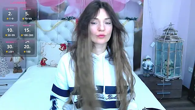 Snapshot of VioletUmi chatting on December 10, 7:26 am VioletUmi online show from December 10, 7:26 am