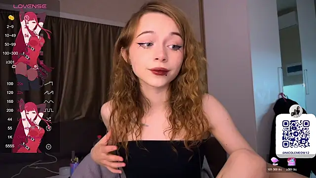 Snapshot of _SofiaBrown chatting on November 6, 9:59 pm SofiaBrown online show from November 6, 9:59 pm