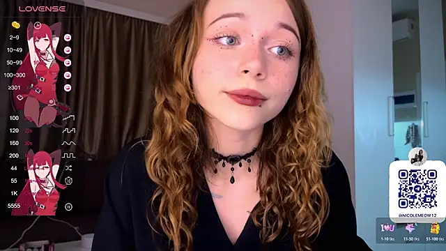 Snapshot of _SofiaBrown chatting on November 14, 9:13 pm SofiaBrown online show from November 14, 9:13 pm