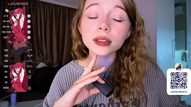 Snapshot of _SofiaBrown chatting on November 27, 1:57 pm SofiaBrown online show from November 27, 1:57 pm