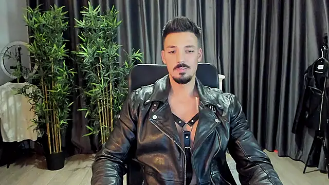 Snapshot of HaydenSpearss chatting on February 11, 6:55 pm HaydenSpearss online show from February 11, 6:55 pm