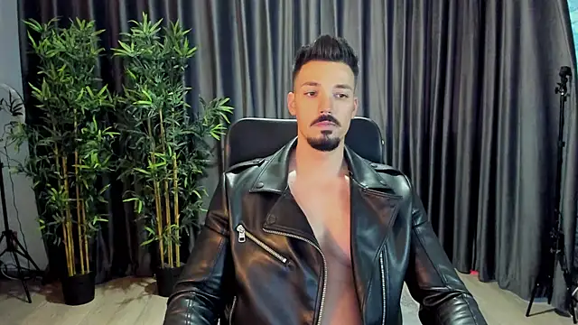 Snapshot of HaydenSpearss chatting on March 19, 3:40 pm HaydenSpearss online show from March 19, 3:40 pm