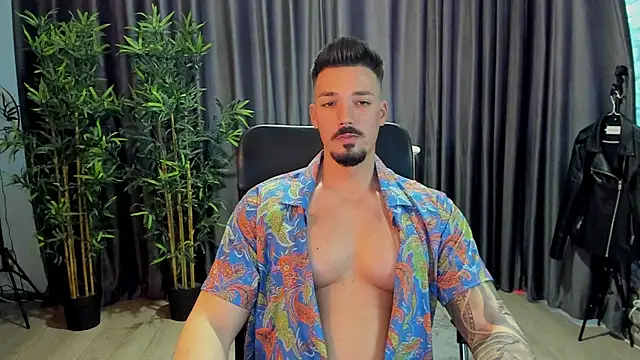 Snapshot of HaydenSpearss chatting on March 21, 1:45 pm HaydenSpearss online show from March 21, 1:45 pm