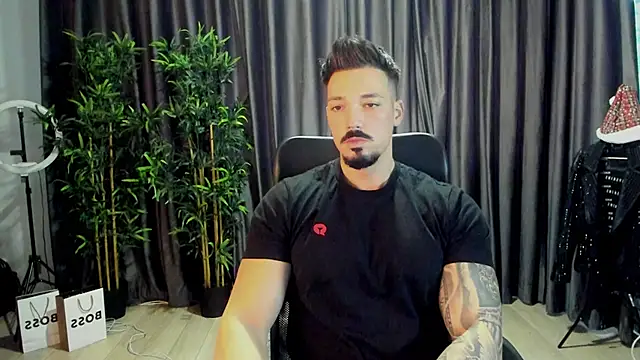 Snapshot of HaydenSpearss chatting on November 18, 8:30 am HaydenSpearss online show from November 18, 8:30 am