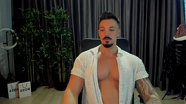 Snapshot of HaydenSpearss chatting on November 22, 7:51 am HaydenSpearss online show from November 22, 7:51 am