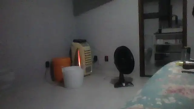 Sarahmonesexy online show from October 28, 5:00 am