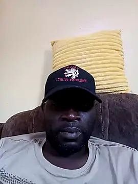 Snapshot of ClinDi chatting on December 14, 8:56 am ClinDi online show from December 14, 8:56 am