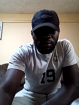 Snapshot of ClinDi chatting on March 13, 12:56 pm ClinDi online show from March 13, 12:56 pm