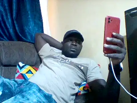 Snapshot of ClinDi chatting on November 4, 1:32 pm ClinDi online show from November 4, 1:32 pm