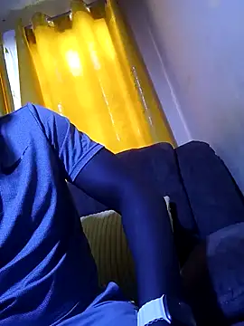 Snapshot of ClinDi chatting on November 27, 1:35 pm ClinDi online show from November 27, 1:35 pm