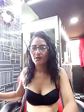 Snapshot of AdelinaMiran90 chatting on September 17, 3:03 pm AdelinaMiran90 online show from September 17, 3:03 pm