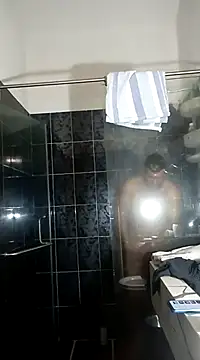 Snapshot of Rober2230 chatting on January 23, 4:52 am Rober2230 online show from January 23, 4:52 am