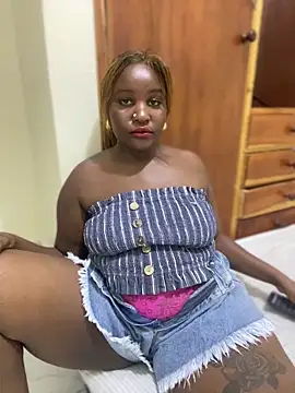 Snapshot of hotshie666-cum chatting on March 4, 5:19 pm hotshie666-cum online show from March 4, 5:19 pm