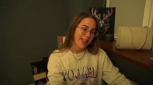 luxie milady online show from December 7, 9:50 am