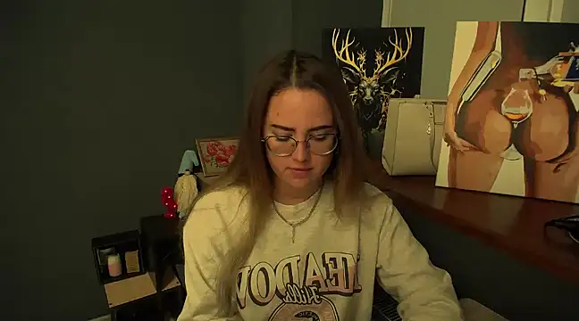 luxie milady online show from January 6, 12:46 pm