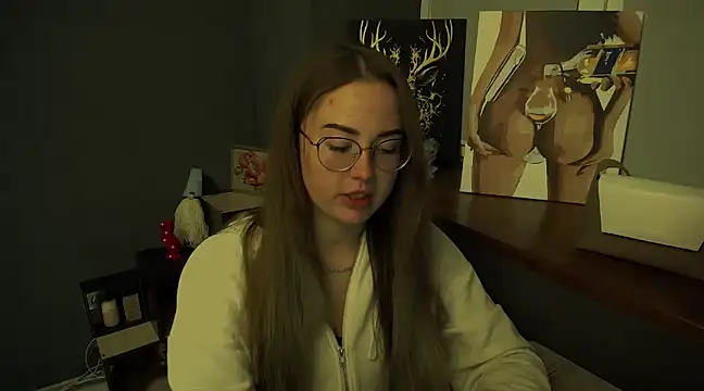 luxie milady online show from February 3, 1:19 pm