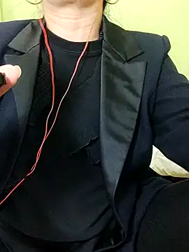 Hangem111 online show from February 8, 2:42 pm