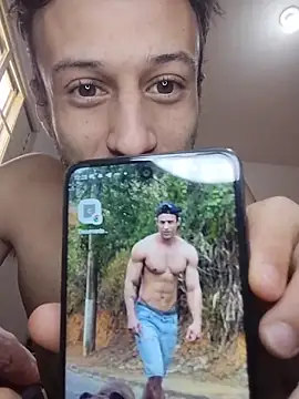 LopeseLua online show from November 22, 3:22 pm