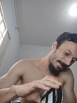 LopeseLua online show from November 23, 3:45 pm