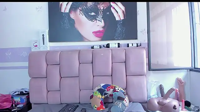 RoxetteMature online show from March 12, 6:00 pm