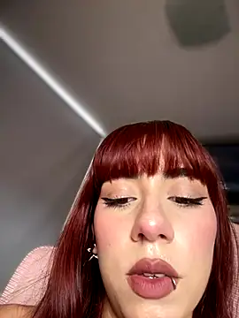 Snapshot of veronicaapink chatting on November 12, 6:52 pm veronicaapink online show from November 12, 6:52 pm