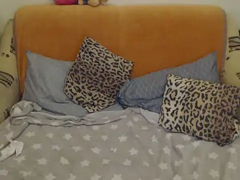 Emmatoo online show from September 22, 8:22 pm