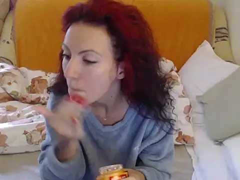 Emmatoo online show from October 3, 8:44 am