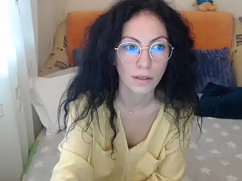 Emmatoo online show from November 28, 10:51 am