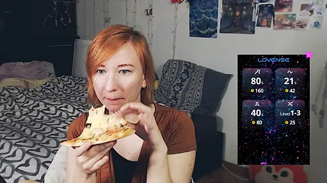 Snapshot of licentia__poetica chatting on February 10, 12:08 am licentia poetica online show from February 10, 12:08 am