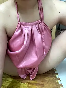 Snapshot of -SingleMom- chatting on November 2, 12:18 pm -SingleMom- online show from November 2, 12:18 pm