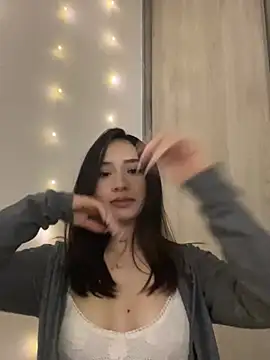 Snapshot of Angeeel_ chatting on January 30, 4:27 am Angeeel online show from January 30, 4:27 am