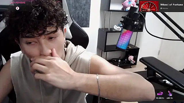 Snapshot of Shizukuu chatting on September 10, 1:00 pm Shizukuu online show from September 10, 1:00 pm