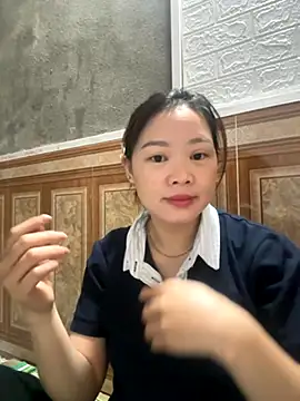 Hellen 111 online show from October 24, 5:48 am