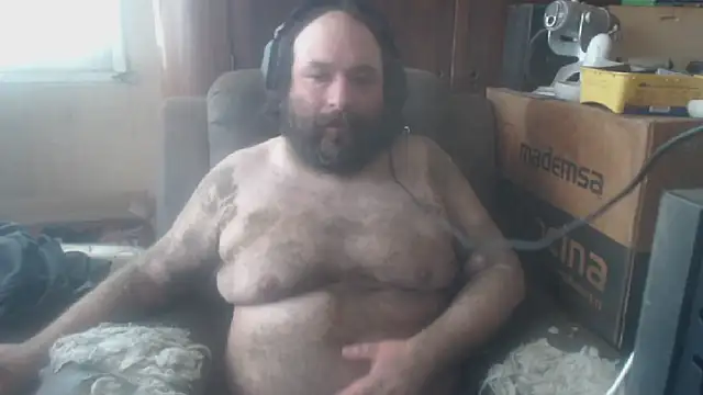 Snapshot of hairyhulk chatting on October 10, 3:55 pm hairyhulk online show from October 10, 3:55 pm