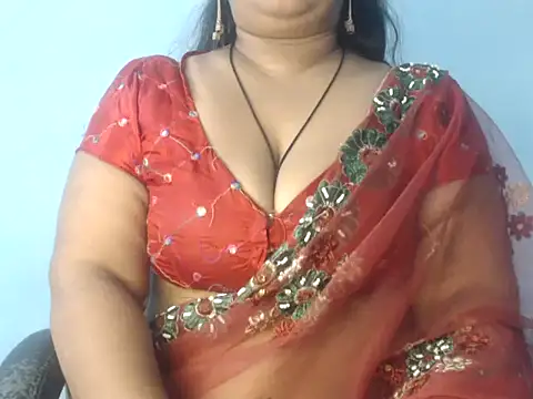 Snapshot of sapna-ji chatting on December 31, 8:59 am sapna-ji online show from December 31, 8:59 am