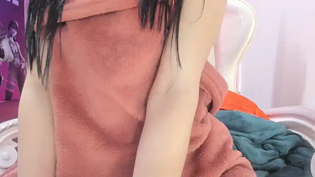 Snapshot of meribeth303av chatting on February 15, 11:17 am meribeth303av online show from February 15, 11:17 am